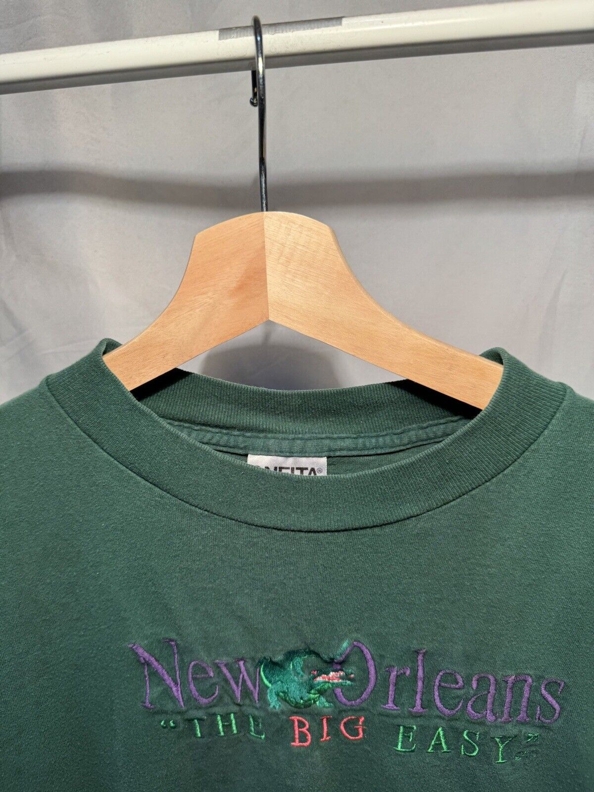 Vintage New Orleans Shirt Mens Large Green The Big Easy Embroidered Logo 90s Tee