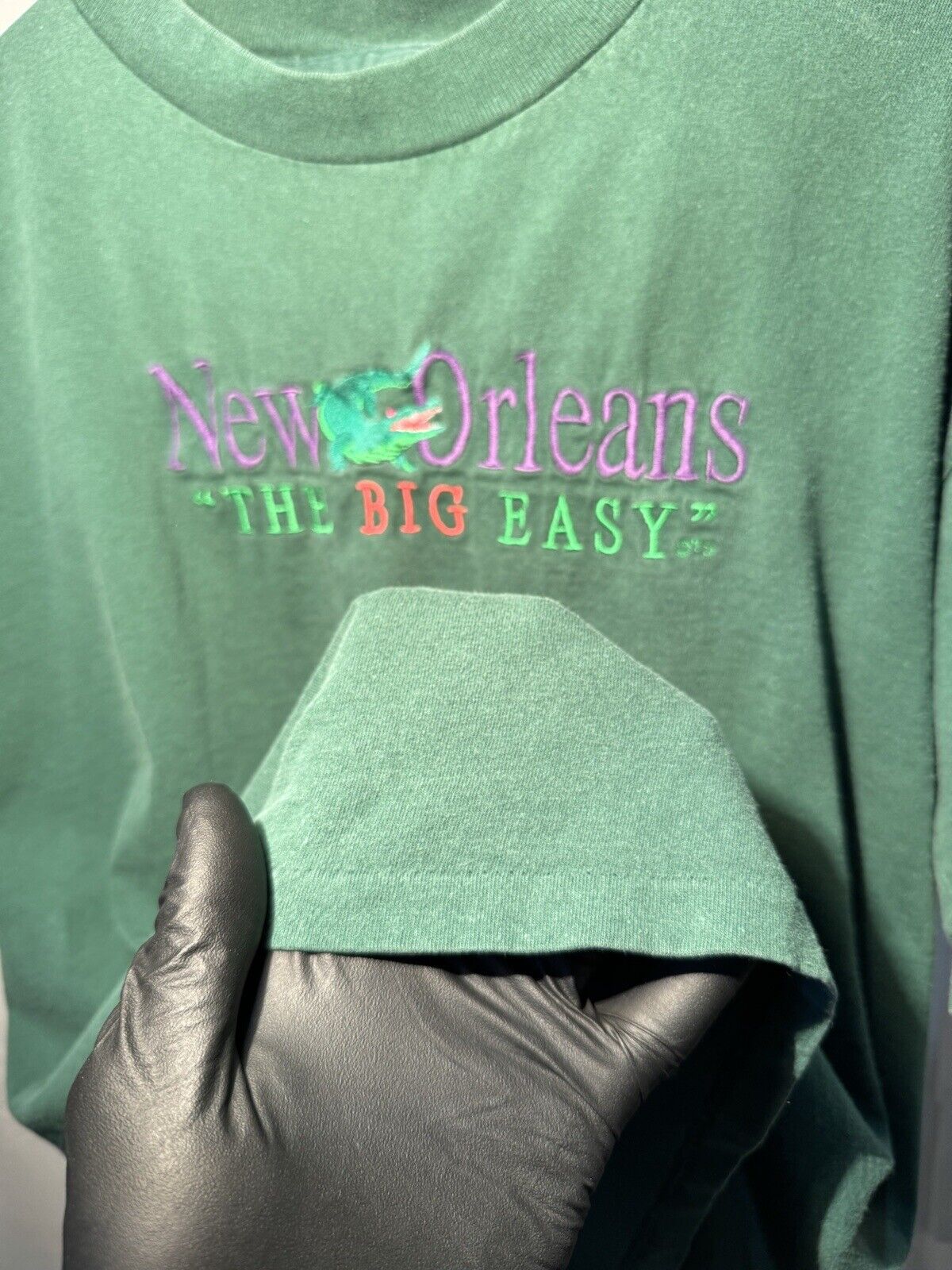 Vintage New Orleans Shirt Mens Large Green The Big Easy Embroidered Logo 90s Tee