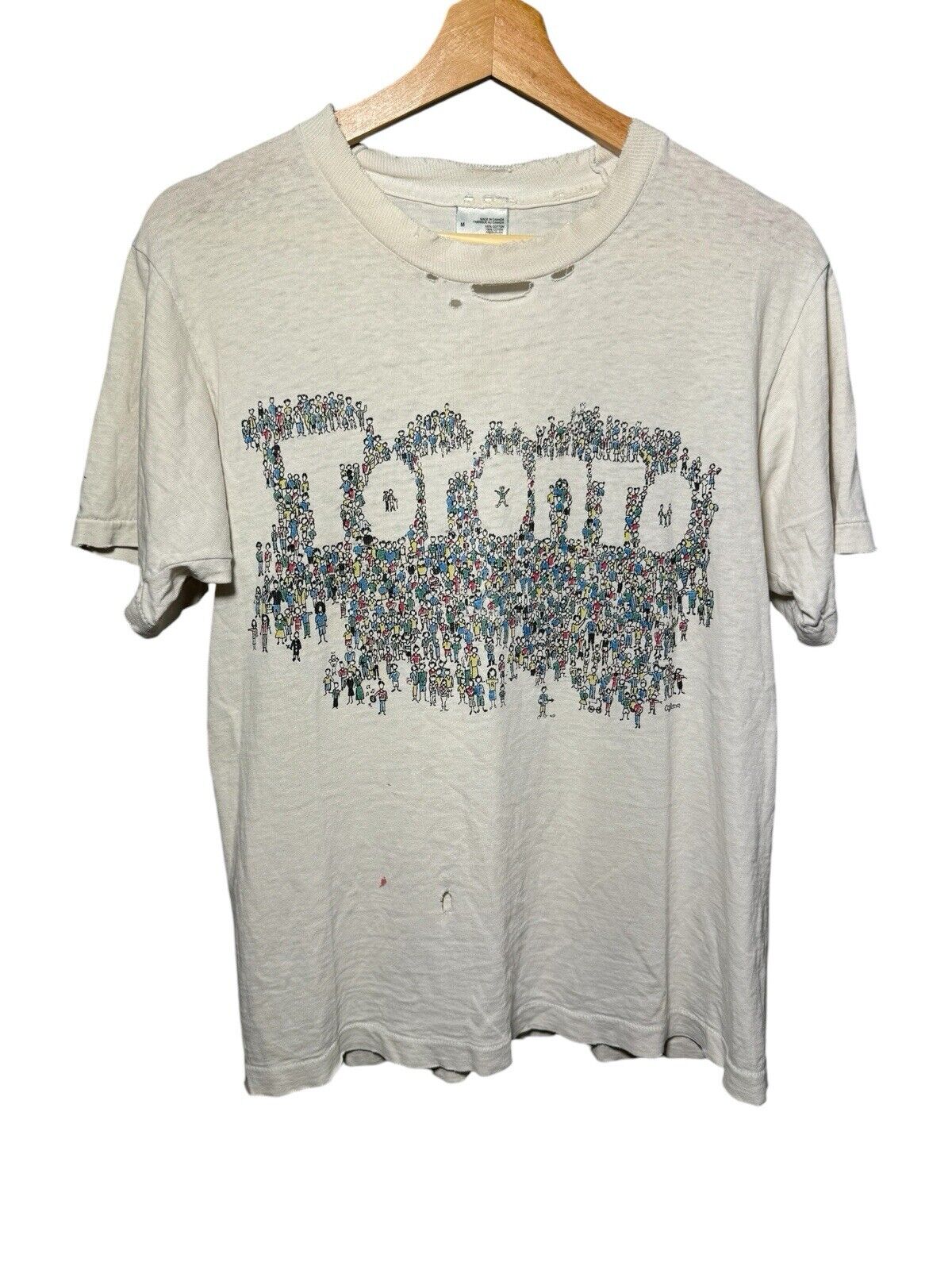 Vintage Toronto T-Shirt Sz M White Fruit Of The Loom Distressed Art Tee 