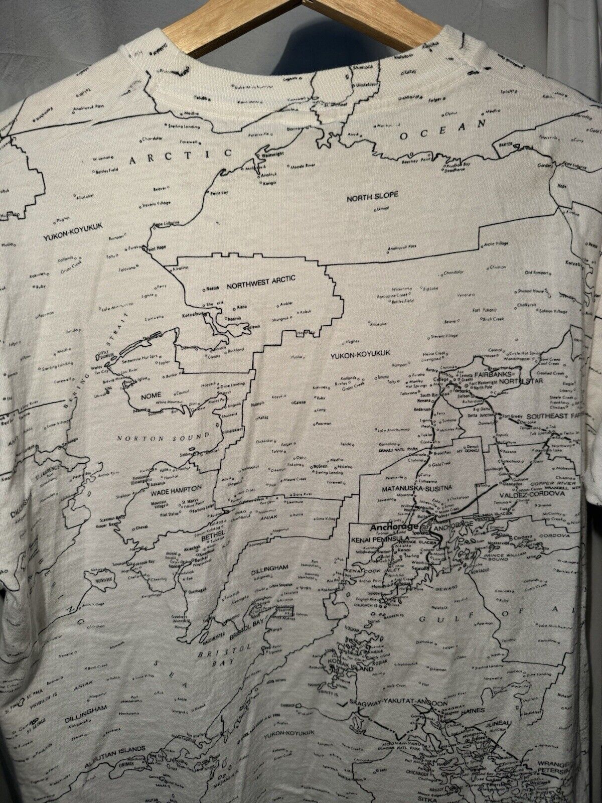 Vintage Alaska State Lakes Roads Highways Map AOP Shirt Size M White 