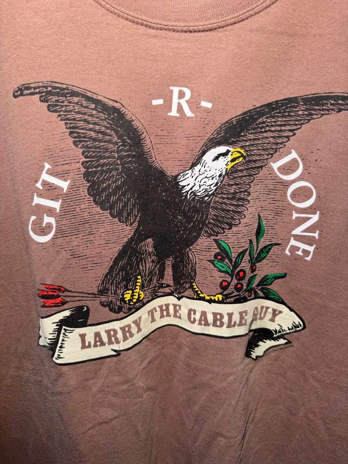 Vintage Larry The Cable Guy Git R Done Eagle Graphic Brown Shirt Med 2000s