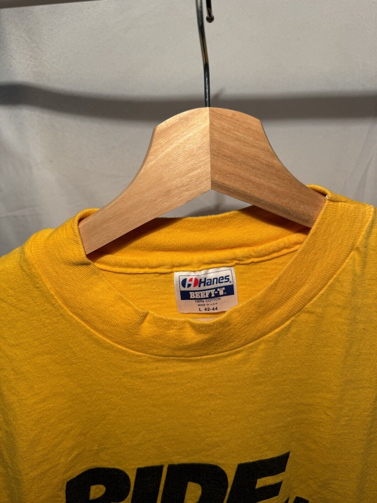 Vintage 90s Ride Association T-Shirt Yellow Sz L Hanes Single Stitch Biker Tee 