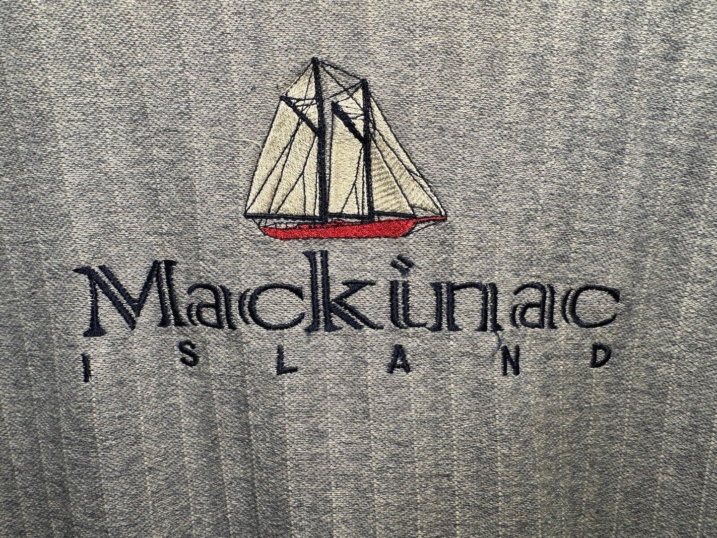 Vintage Mackinac Island T-Shirt Size L Gray Single Stitch Sailing Beach Boat 