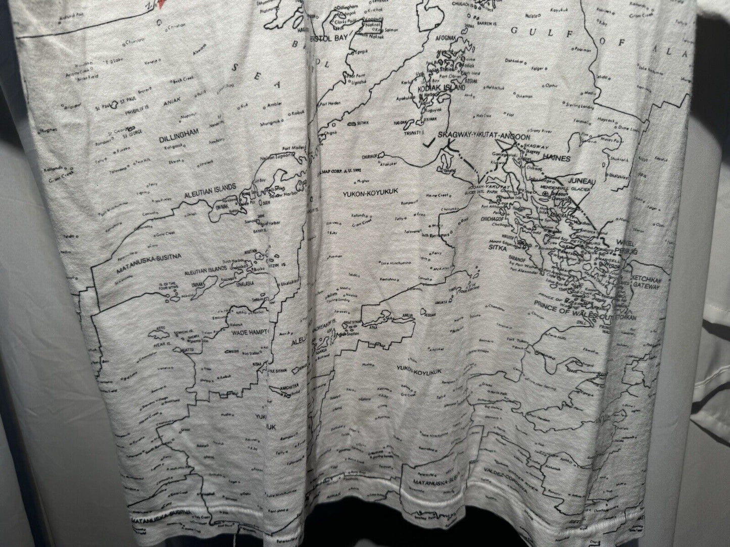 Vintage Alaska State Lakes Roads Highways Map AOP Shirt Size M White 