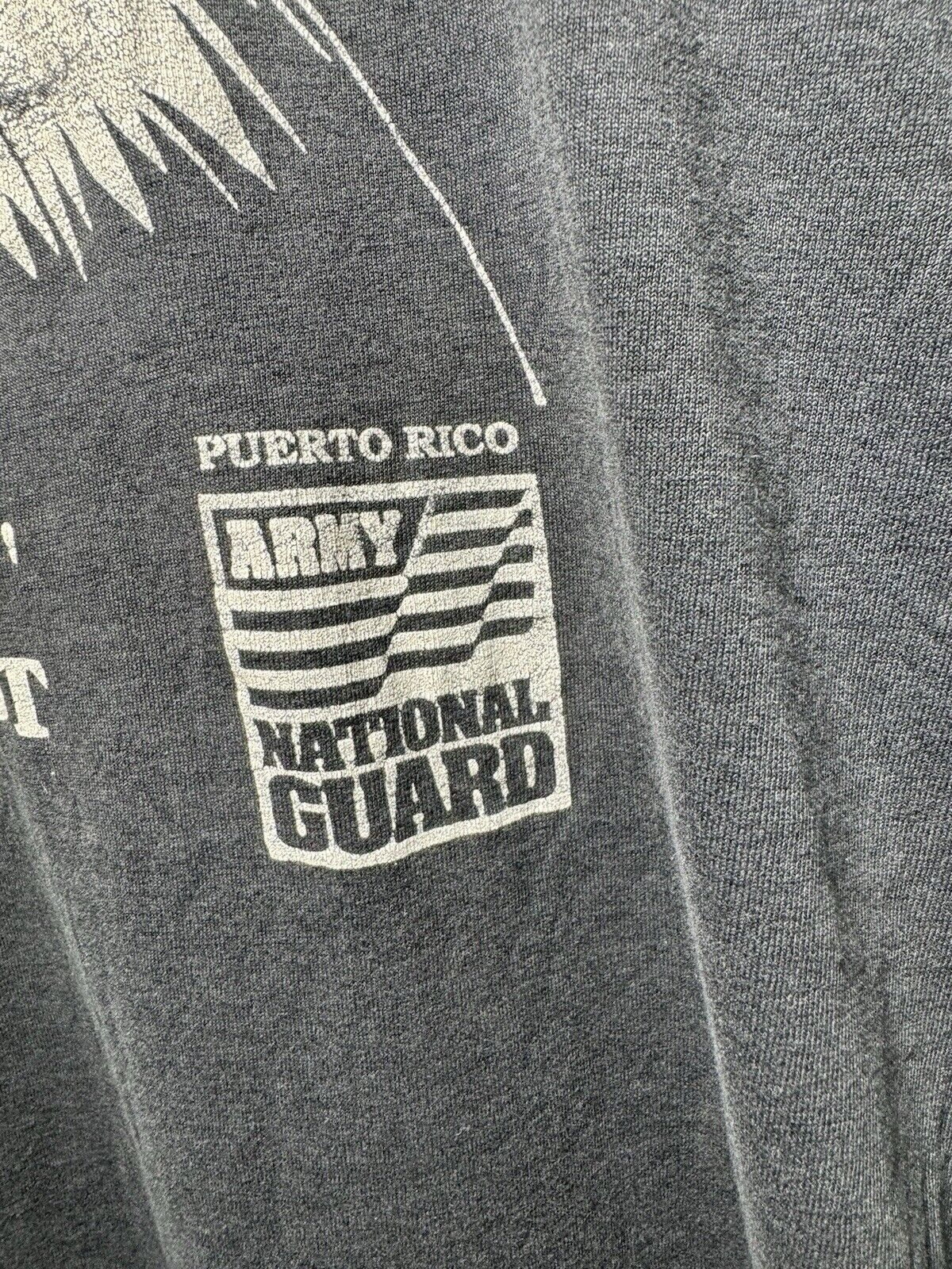 VTG 80s “Puertoricans” At Their Best Army National Guard Distressed T-Shirt L