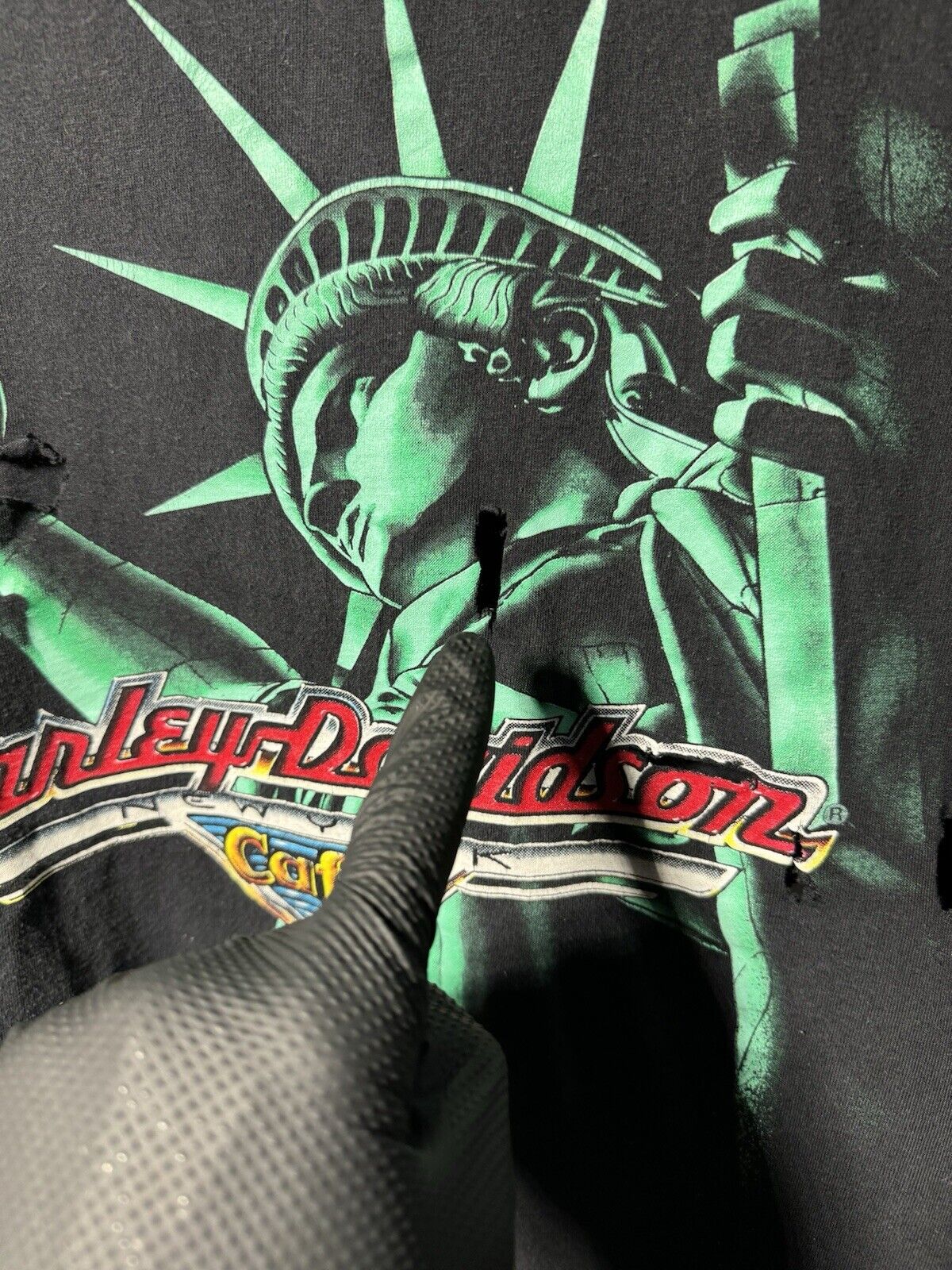 Vintage Harley Davidson NEW YORK Cafe Statue of Liberty T-Shirt Sz XL USA Holes