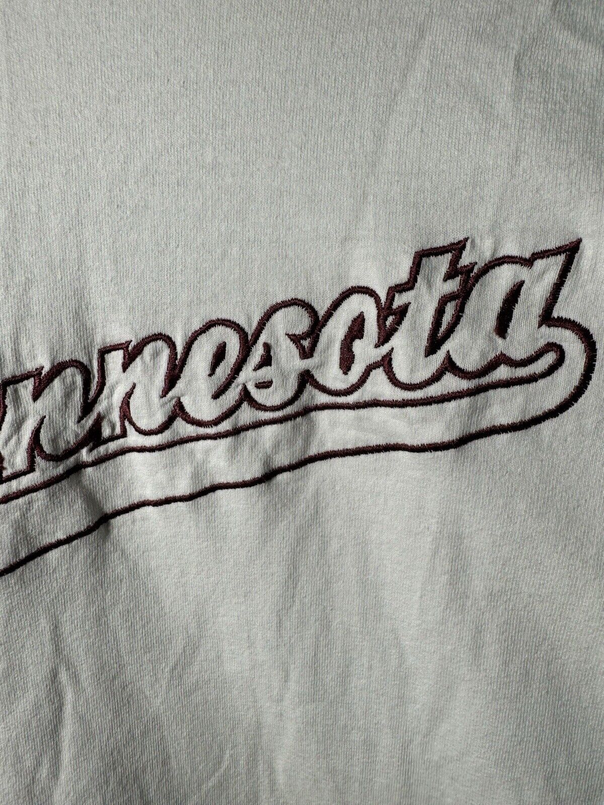 Vintage Minnesota Embroidered T-Shirt White Sz XL Logo 7 Single Stitch 