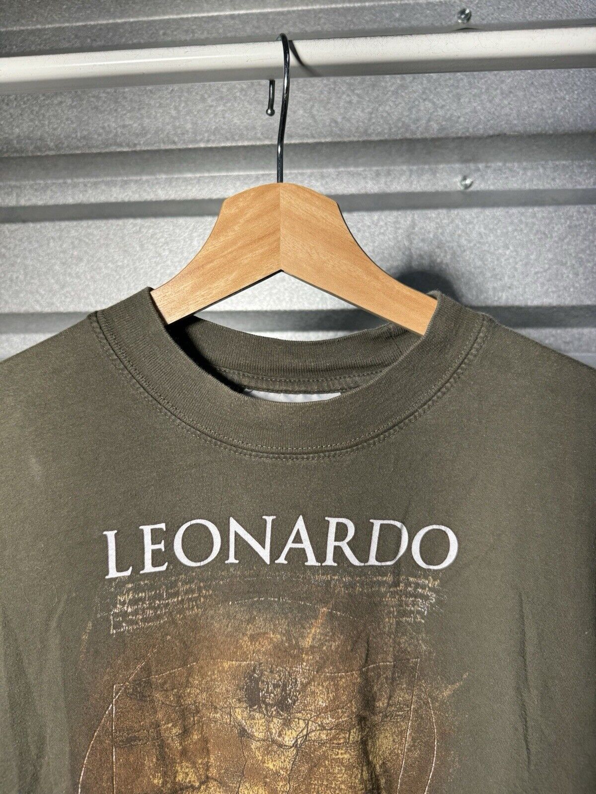 Vintage Leonardo Da Vinci T-Shirt Vitruvian Man Shirt Green Size Small Rare 