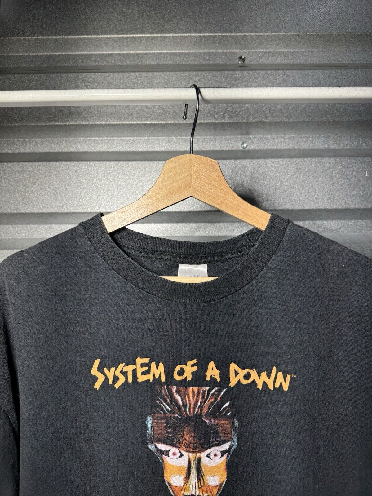 VTG SYSTEM OF A DOWN T-Shirt Sz XL Black MEZMERIZE Rock Metal Tour Concert 2005