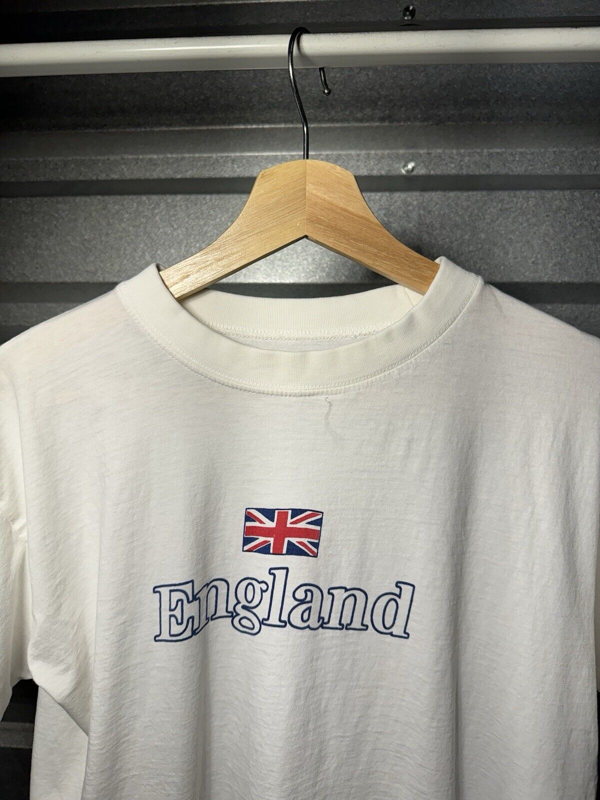 Vintage England T-Shirt Sz M White Single Stitched Flag Graphic 80s 90s