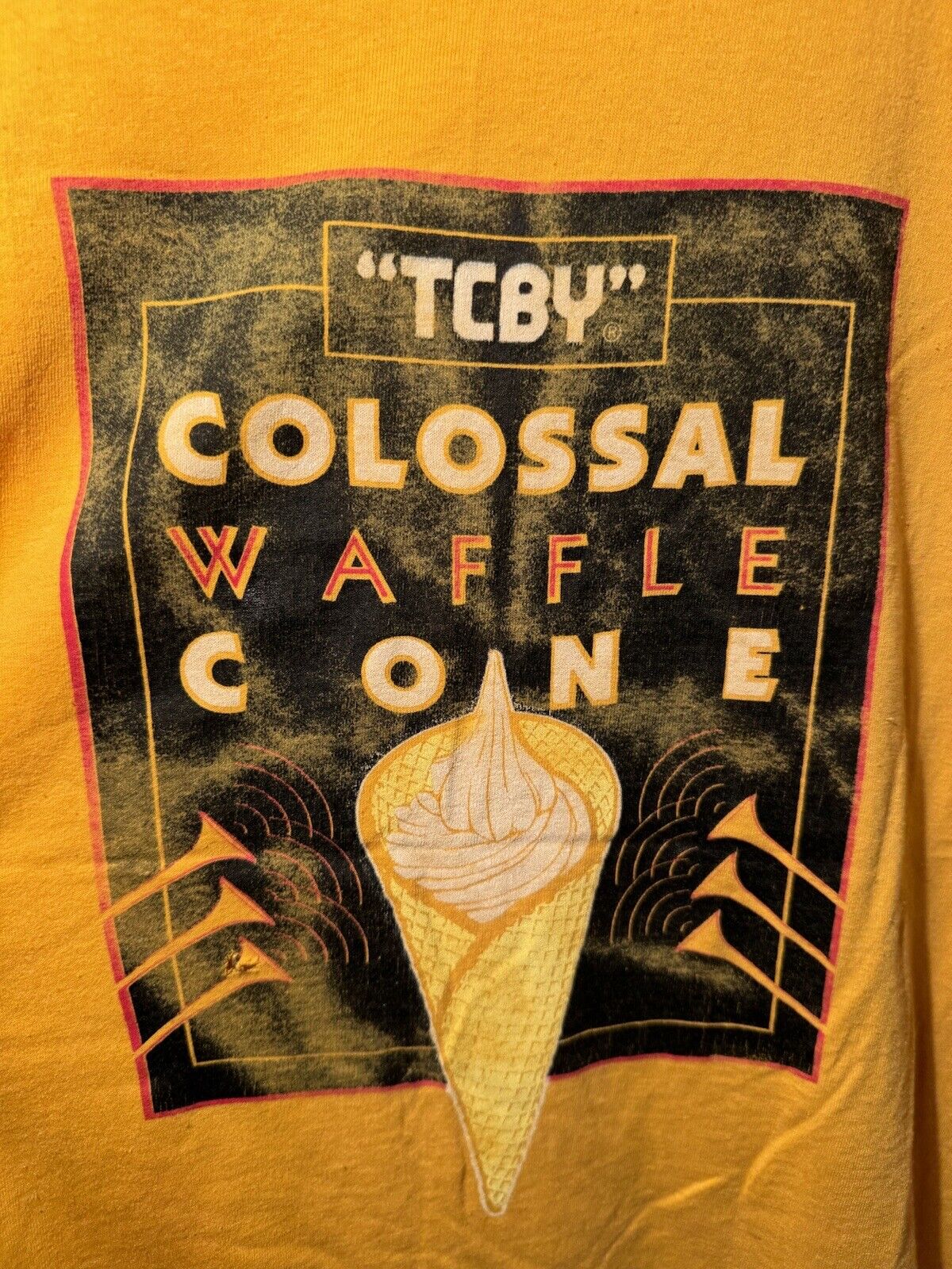 Vintage TCBY Ice Cream Waffle Cone T-Shirt Yellow Sz XL Screen Stars USA