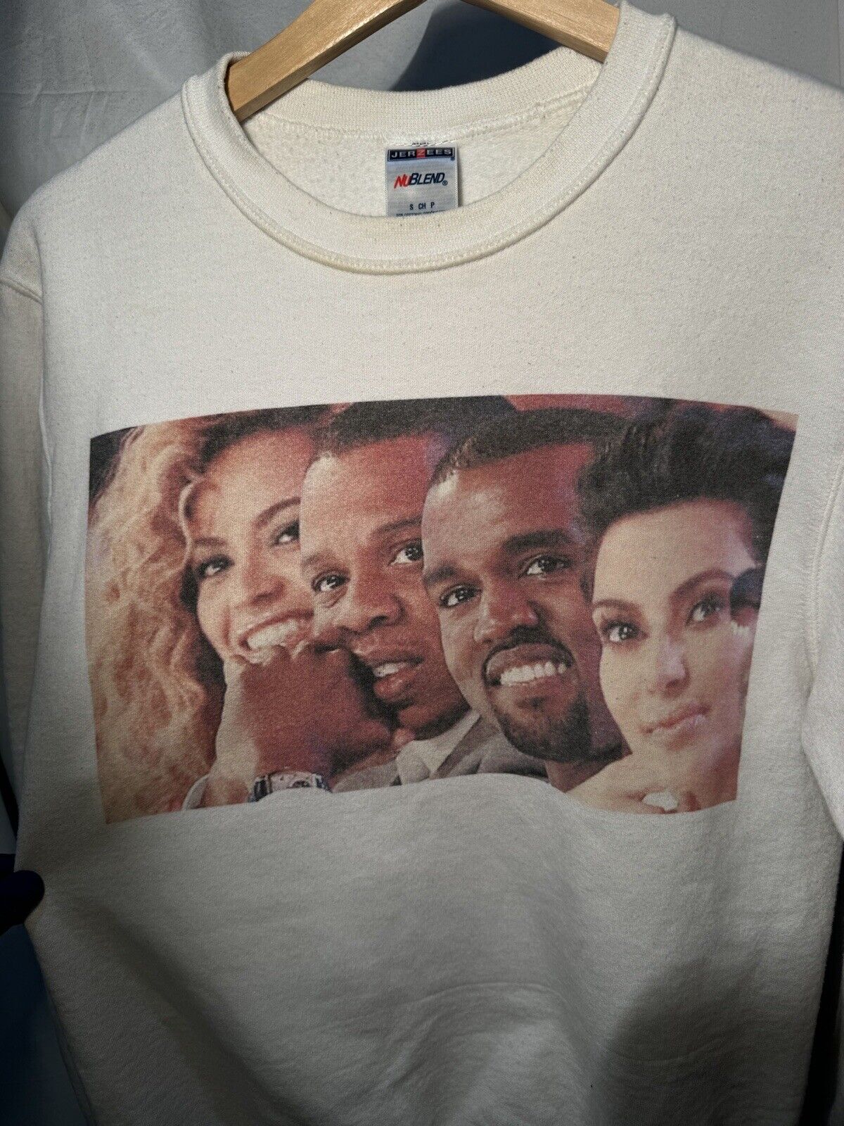 Vintage Jerzees Crewneck Sweater Kanye Jay Z Beyoncé Kim K Sz Small White RARE 