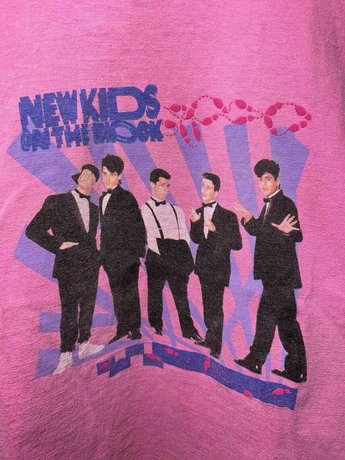 Rare Vintage New Kids on the Block 1989 Tour T-Shirt Pink Youth L Baby Tee 