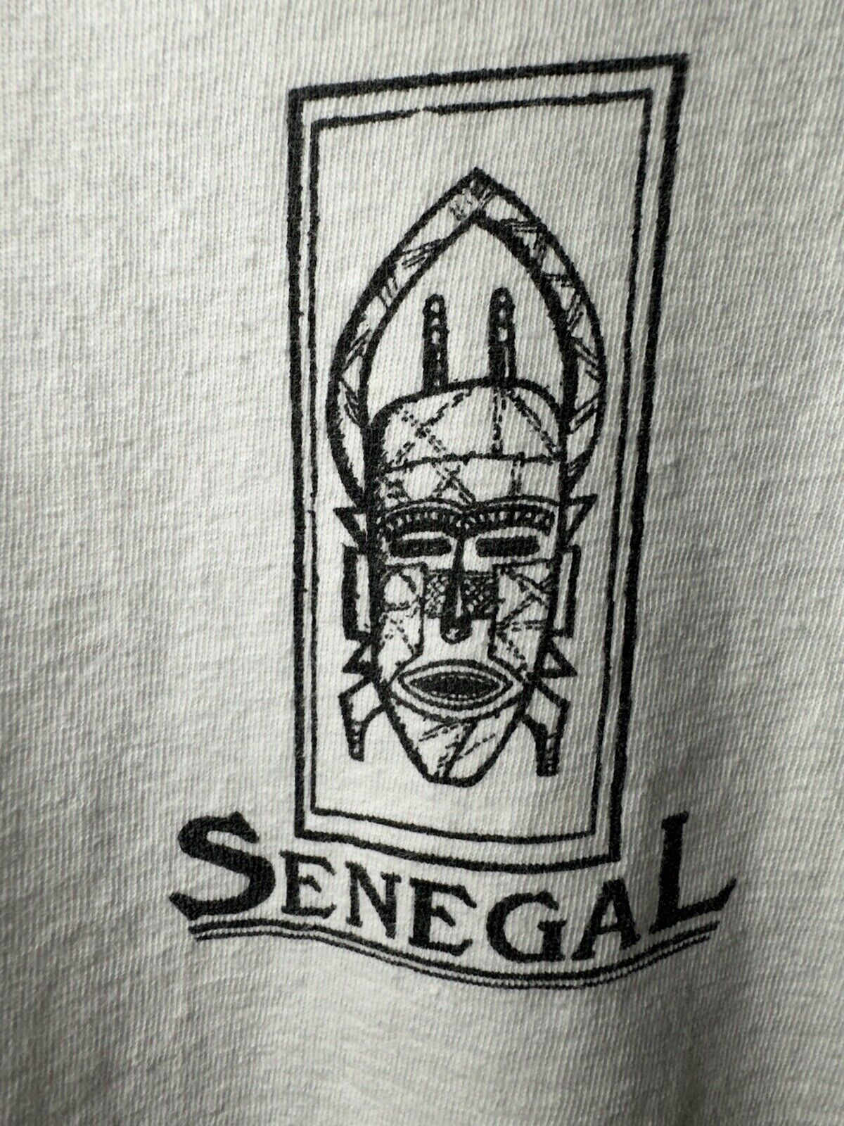 Vintage 80s 90s Senegal Africa T-Shirt White Single Stitch Sleeve Print Sz M