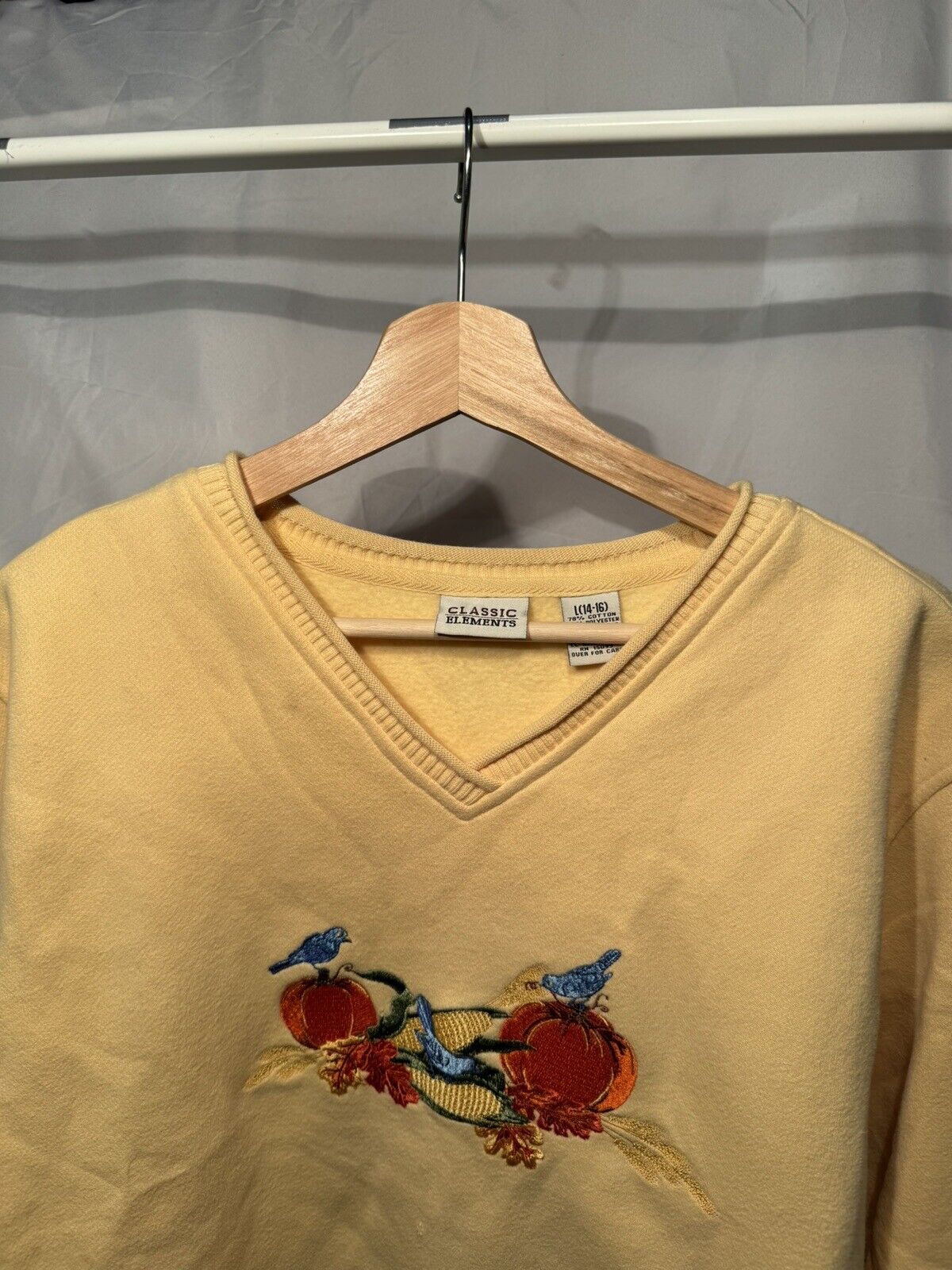 VTG Classic Elements Crewneck Sweater Yellow Pumpkins Birds Sz Large 