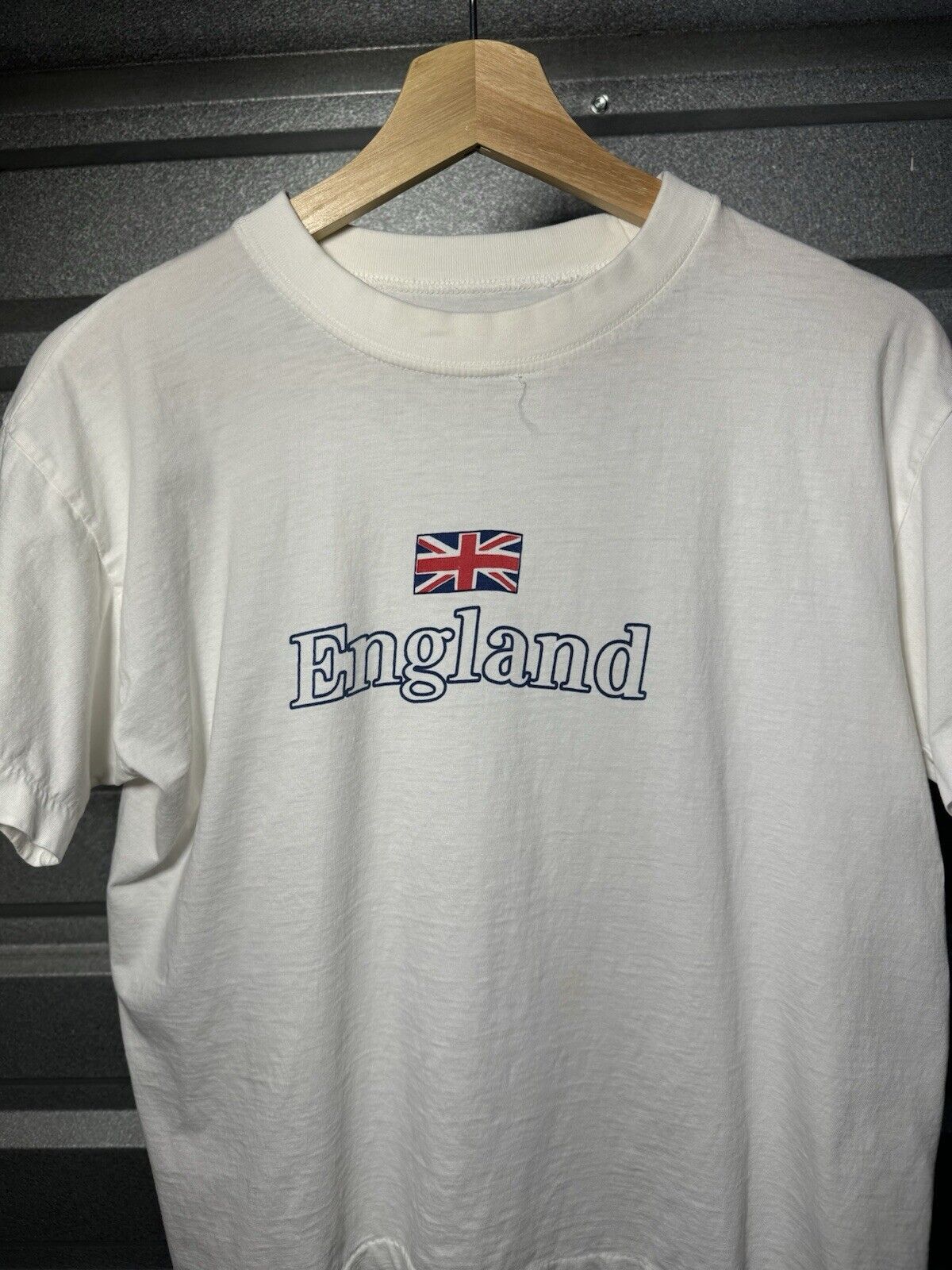 Vintage England T-Shirt Sz M White Single Stitched Flag Graphic 80s 90s